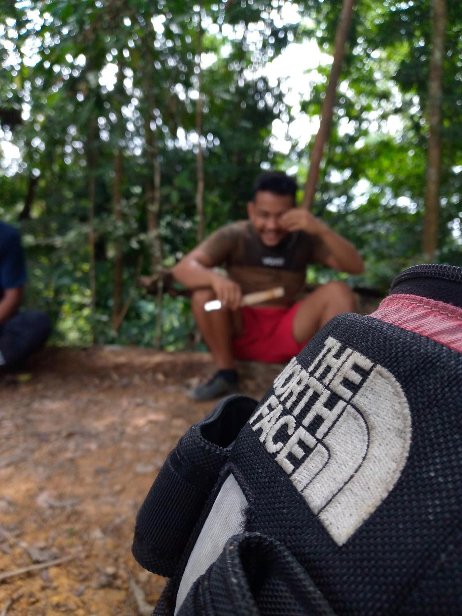 Asim Paris Guesthouse & Jungle Trekking Bukit Lawang Ngoại thất bức ảnh