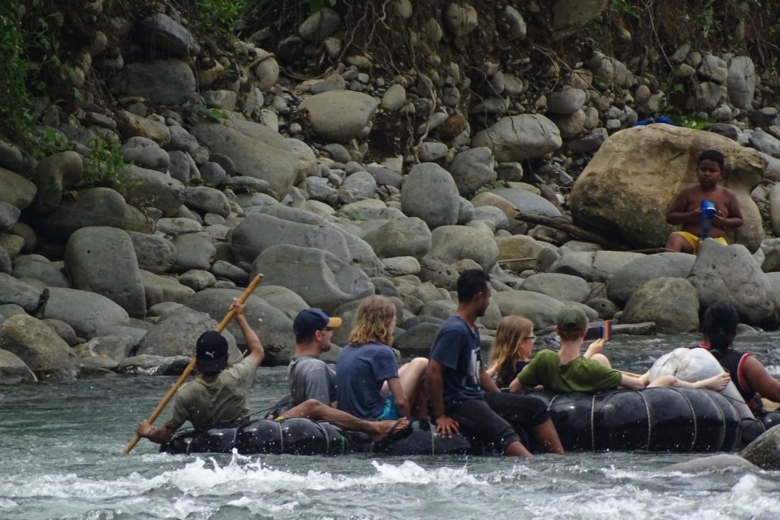 Asim Paris Guesthouse & Jungle Trekking Bukit Lawang Ngoại thất bức ảnh